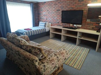 coorrabin motor inn