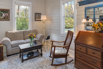 maison dmemoire bed and breakfast cottages