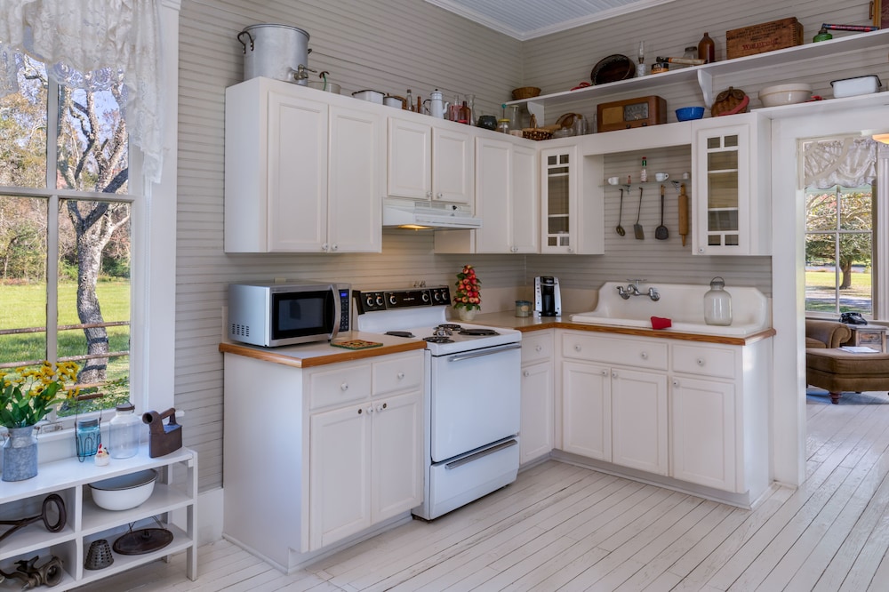 maison dmemoire bed and breakfast cottages