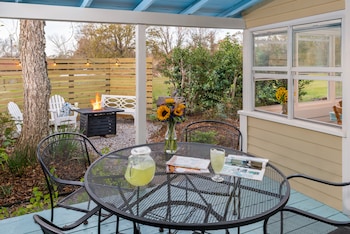 maison dmemoire bed and breakfast cottages