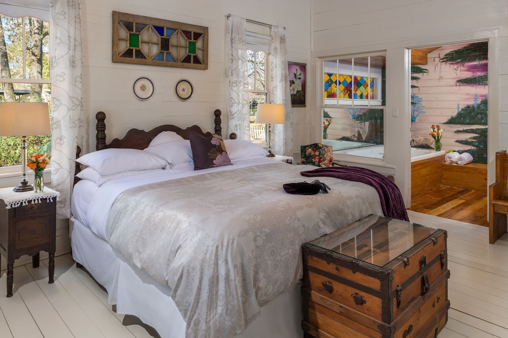Maison D'memoire Bed & Breakfast Cottages,Lafayette>>Duson,4 star