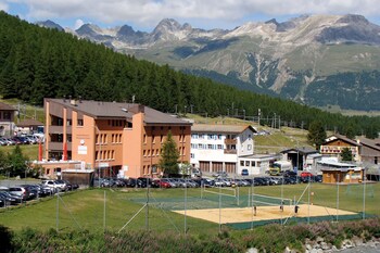 youth hostel pontresina