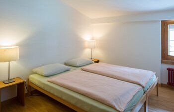 youth hostel pontresina