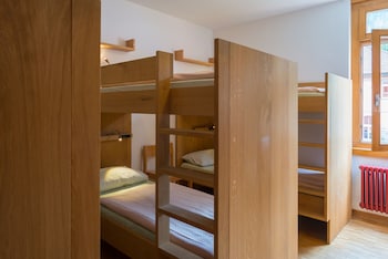 youth hostel pontresina