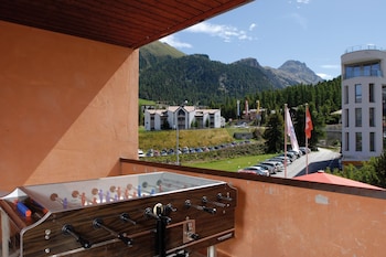 youth hostel pontresina