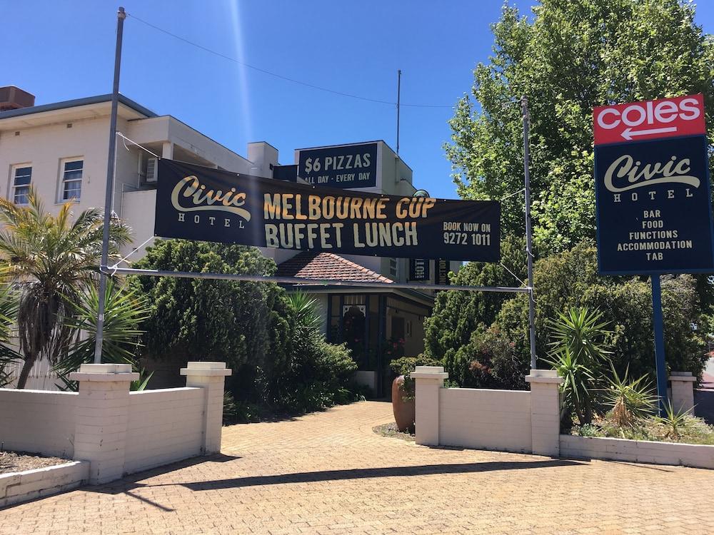The Civic Hotel,Ellenbrook>>Belmont,4 star