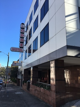 edgecliff lodge motel