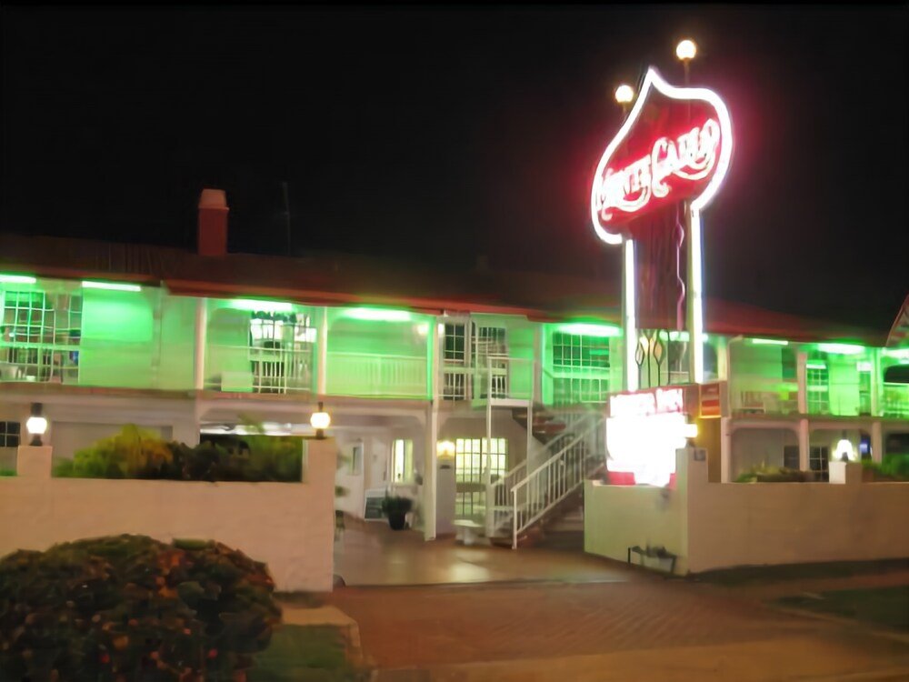 Monte Carlo Motor Inn,Rosslea>>Cluden,3 star