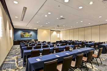 embassy suites by hilton orlando downtown