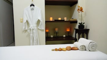 mansion merida boutique hotel restaurant