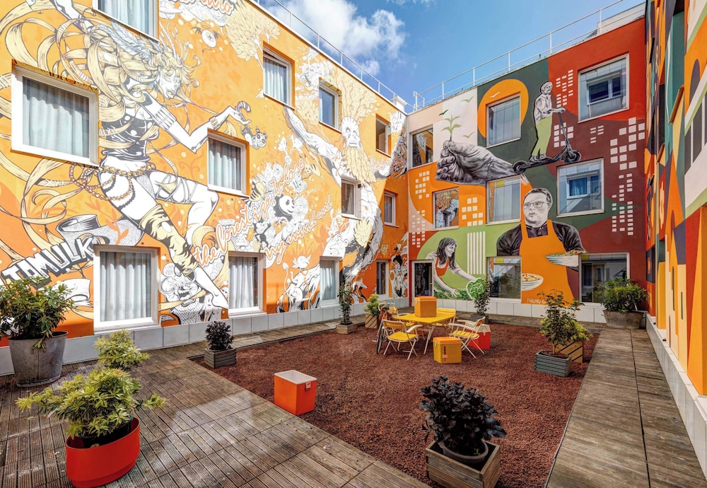 bandb home paris mairie de saint ouen