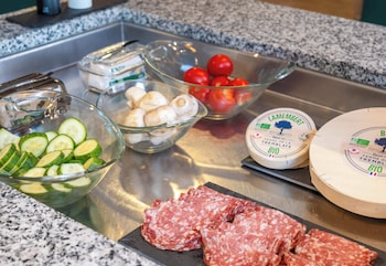 bandb home paris mairie de saint ouen