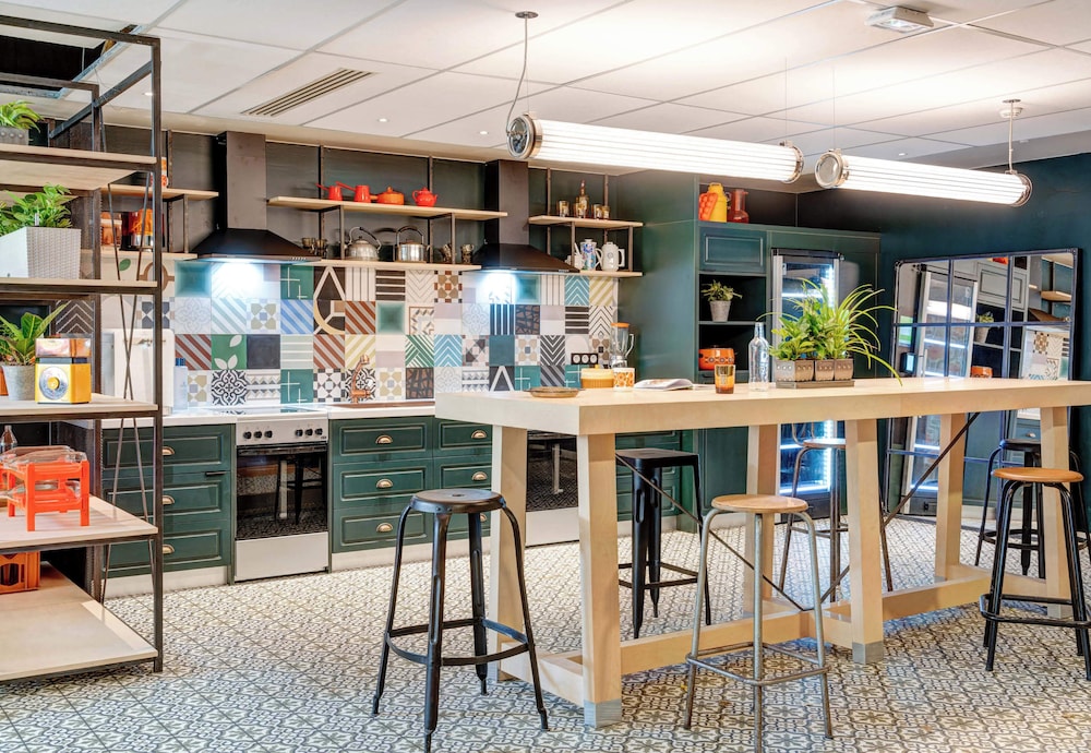 bandb home paris mairie de saint ouen