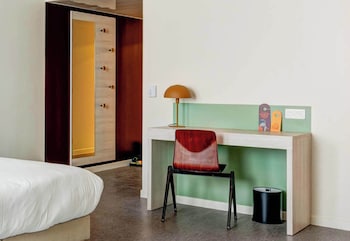 bandb home paris mairie de saint ouen