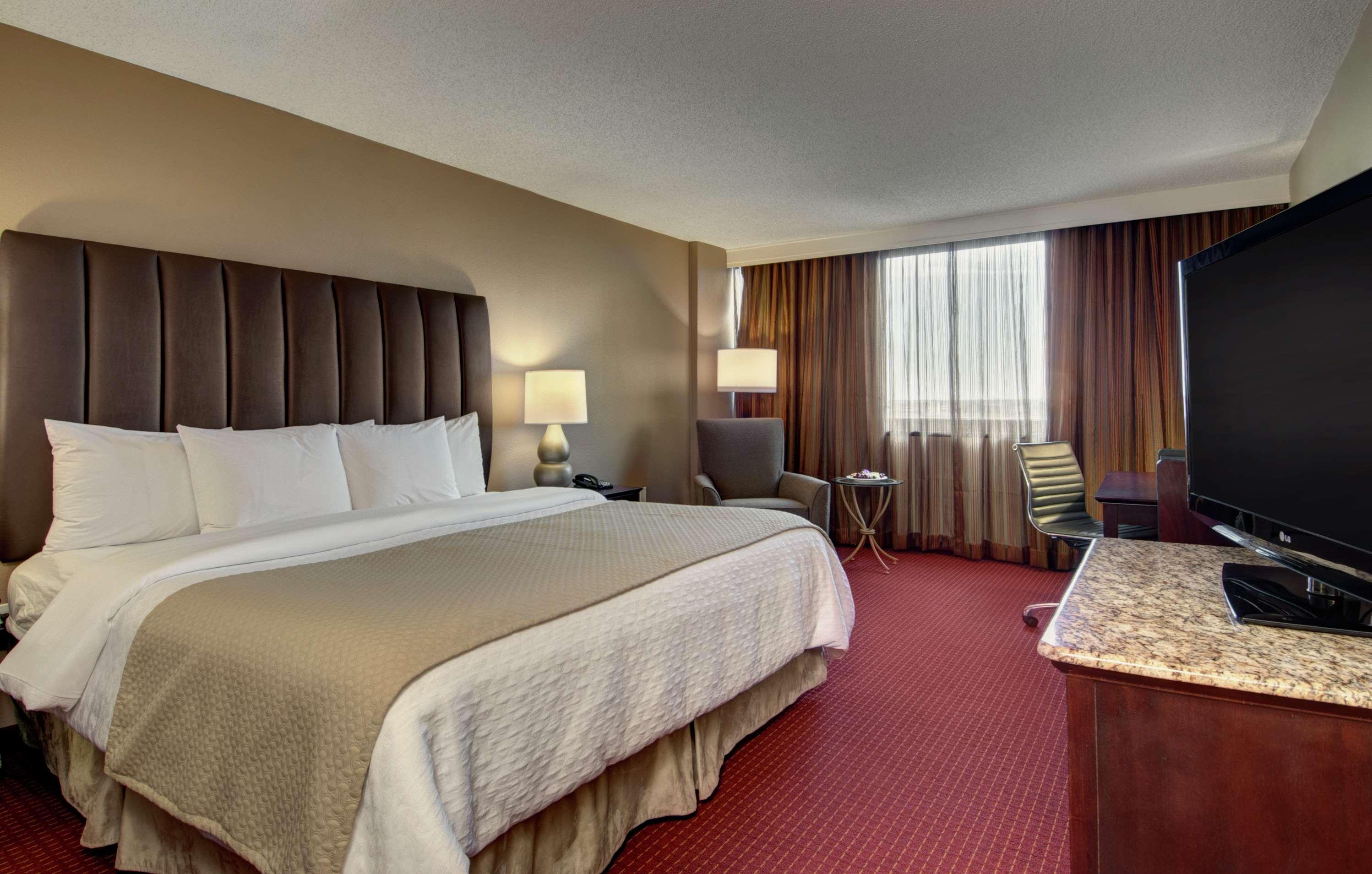 embassy suites by hilton west palm beach central