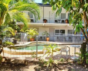 cairns city motel