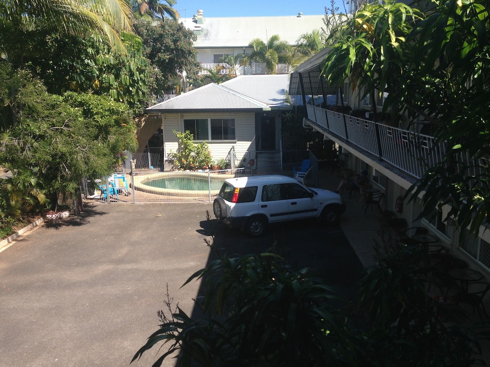 cairns city motel