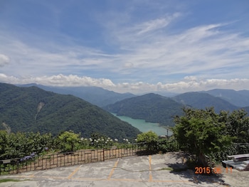shan shui yuan vege guest house