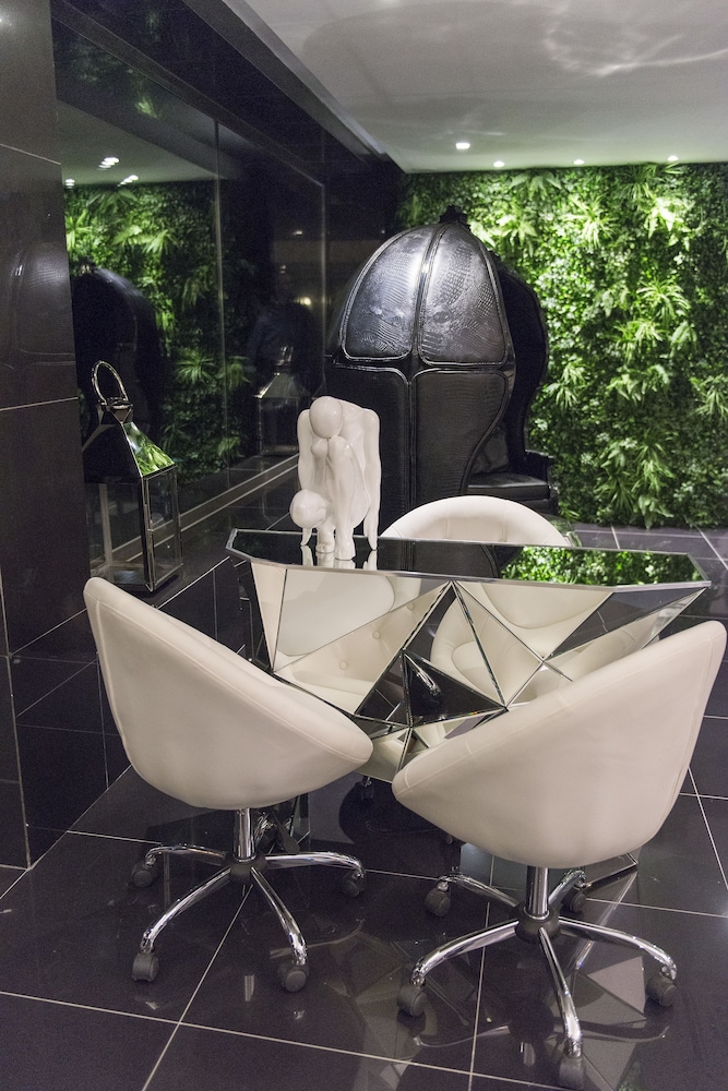 nacala plaza business design hotel