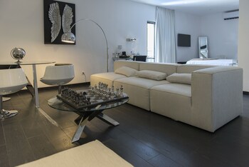 nacala plaza business design hotel