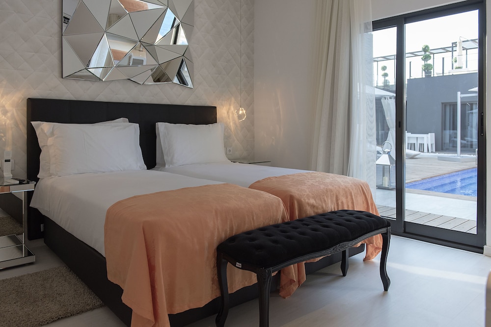 nacala plaza business design hotel