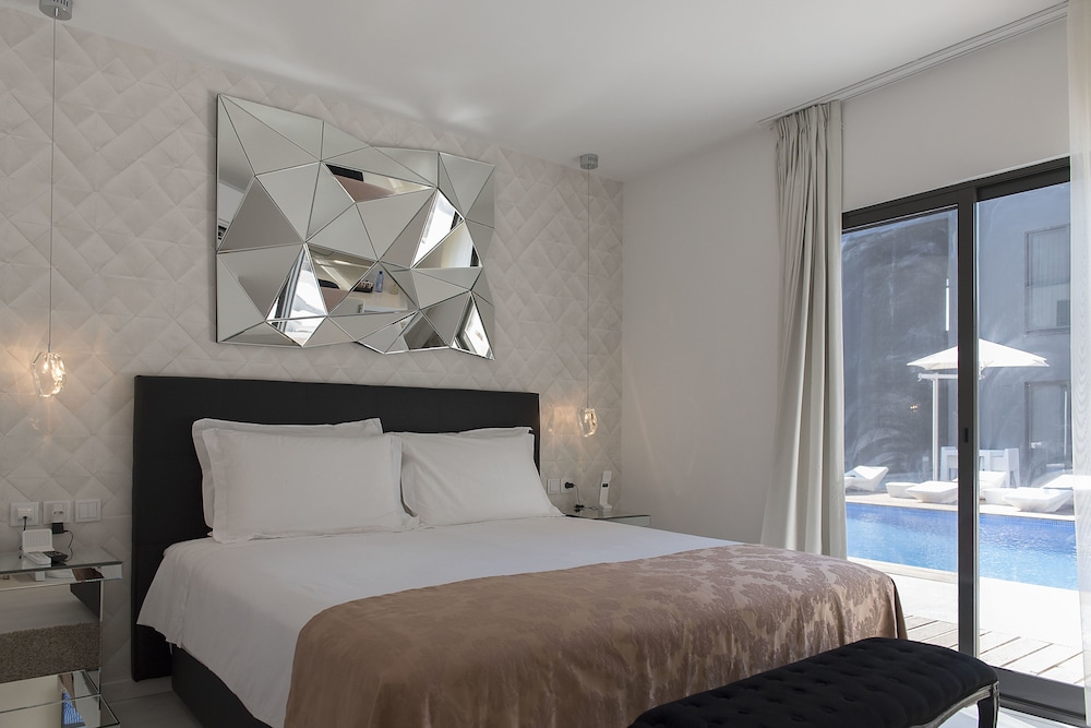 nacala plaza business design hotel