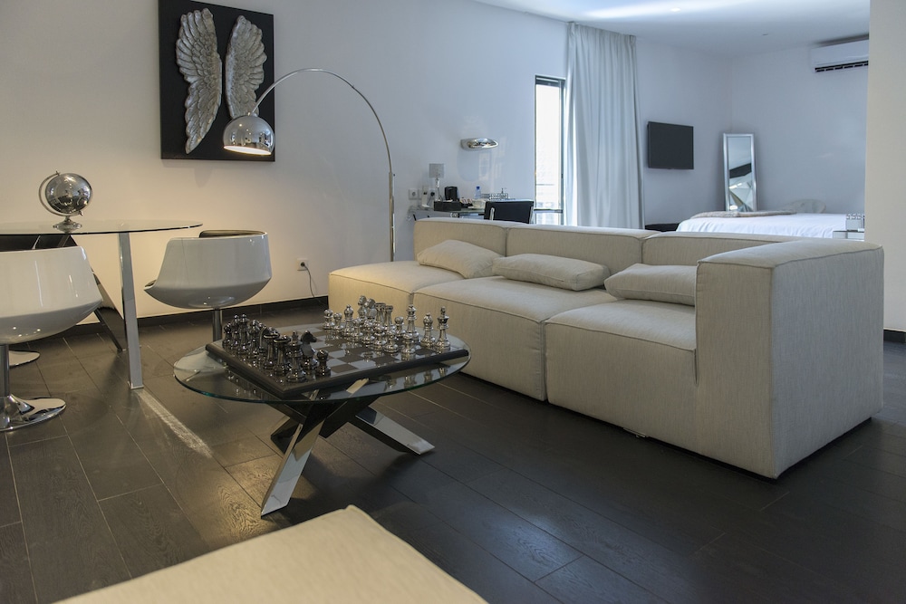 nacala plaza business design hotel