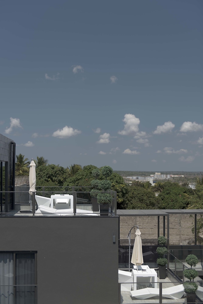 nacala plaza business design hotel