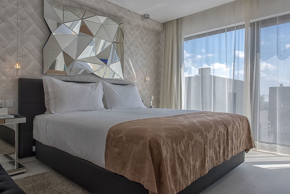 nacala plaza business design hotel