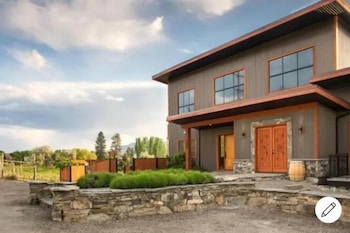 wesbert winery and guest suites