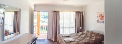 sutherland motel