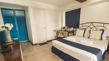 estancia resort hotel