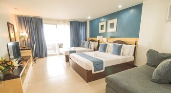 estancia resort hotel