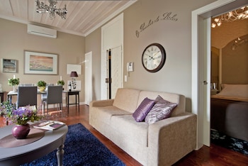 Lisbon Colours Bairro Alto Apartments,Lisbon>>Bairro Alto,4 star