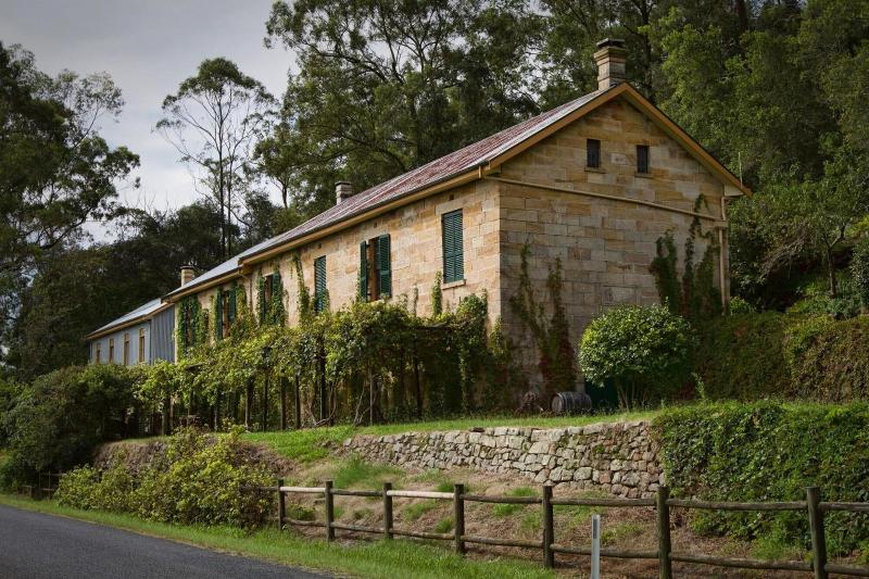 Tizzana Winery Bed & Breakfast,Ebenezer>>Colo,5 star