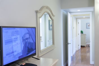 dolphin cove adults only