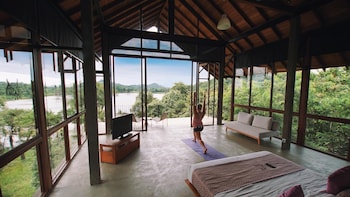 wild grass nature resort