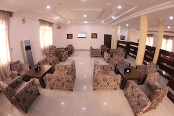 residency hotel leophine house
