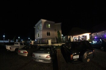 residency hotel leophine house