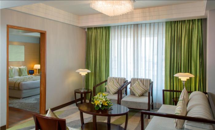 radisson blu hotel ahmedabad