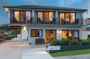 mollymook