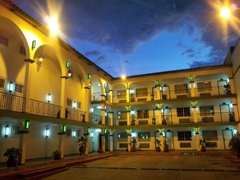 hotel marques de cima