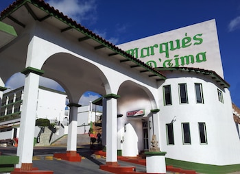 hotel marques de cima