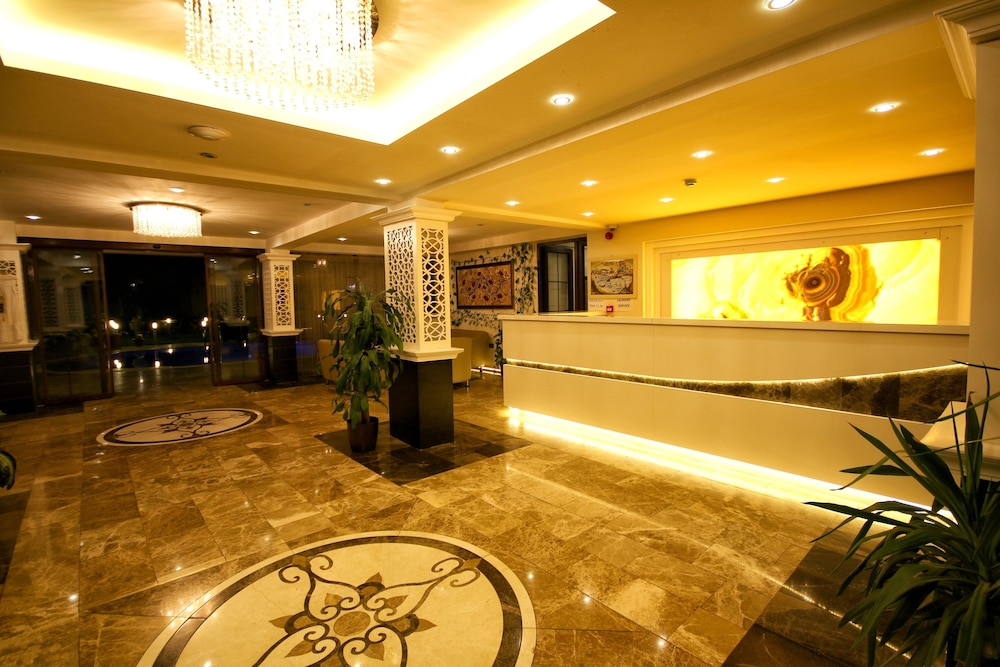 venus suite hotel