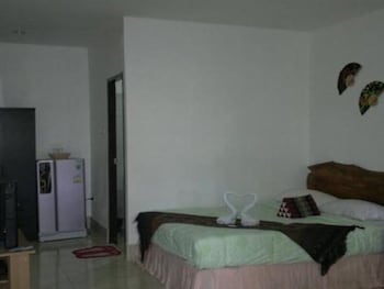 ruan mai sang ngam resort