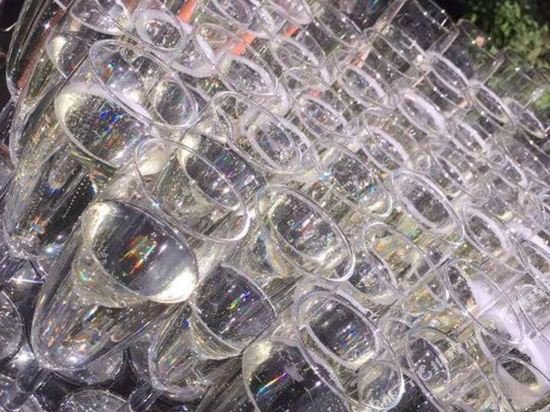 The Bull On The Green,East Sussex>>Buxted,3 star