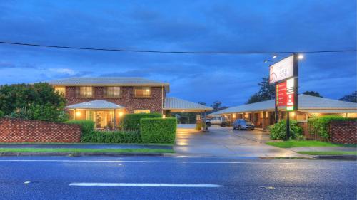 rosebourne gardens motel