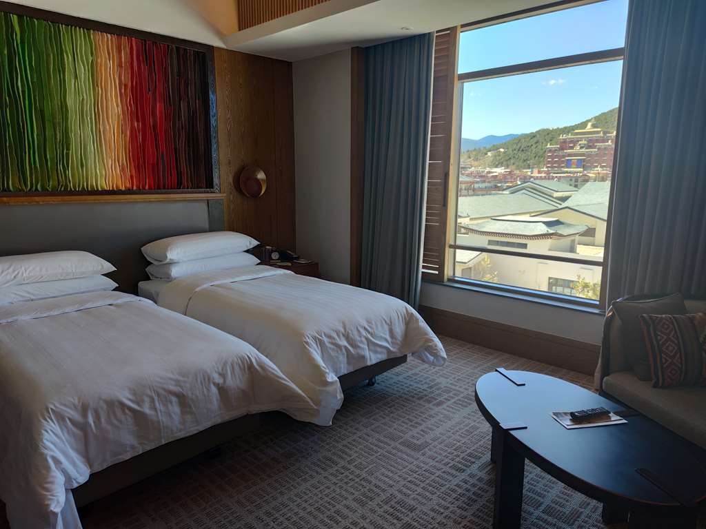 shangri la resort shangri la