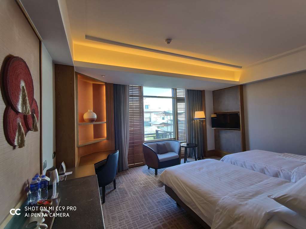 shangri la resort shangri la