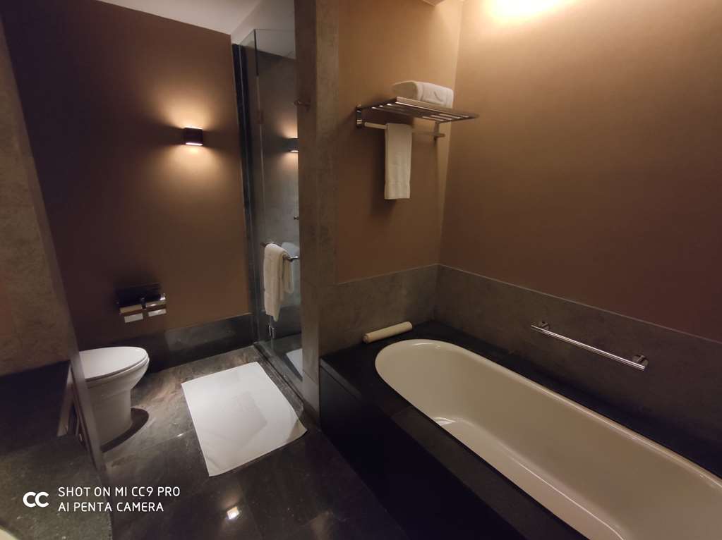 shangri la resort shangri la